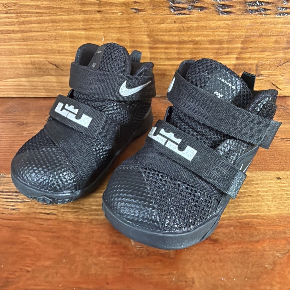Nike Lebron Soldier IX TD Baby Black Round Toe Basketball Shoes Sz 4C 776473-001
